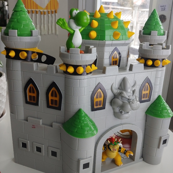 Bowser's Castle playset - Picture 5 of 5